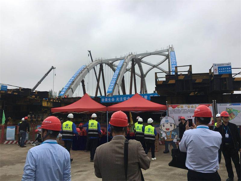 我公司參加江蘇省建筑行業協會建筑安全設備管理分會一屆二次理事會議